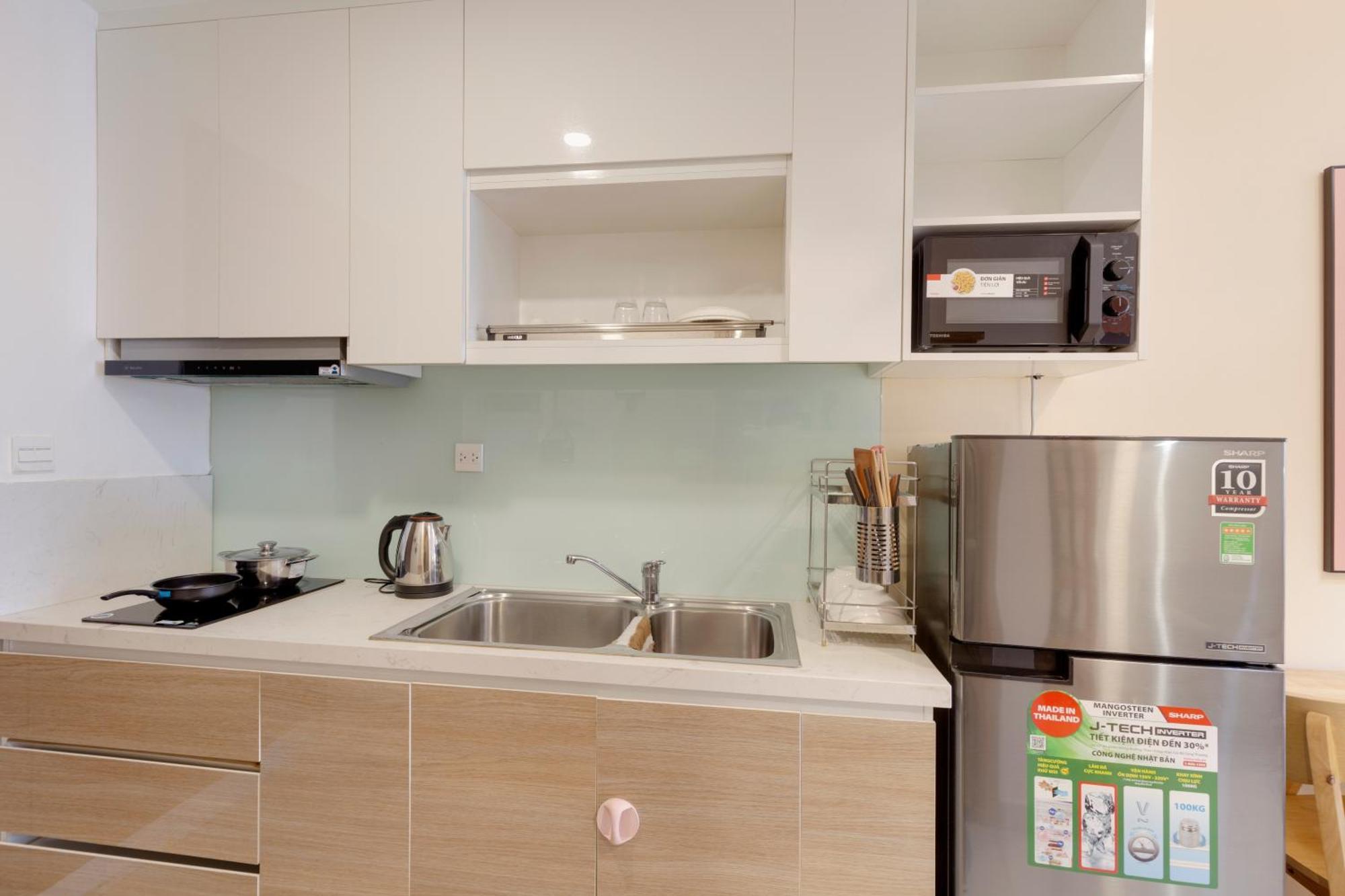Saigon - Free Walk Experience, Amazing Infinity Pool & Free 4g Sim Card For 3 Nights Apartment Ho-Chi-Minh-Stadt