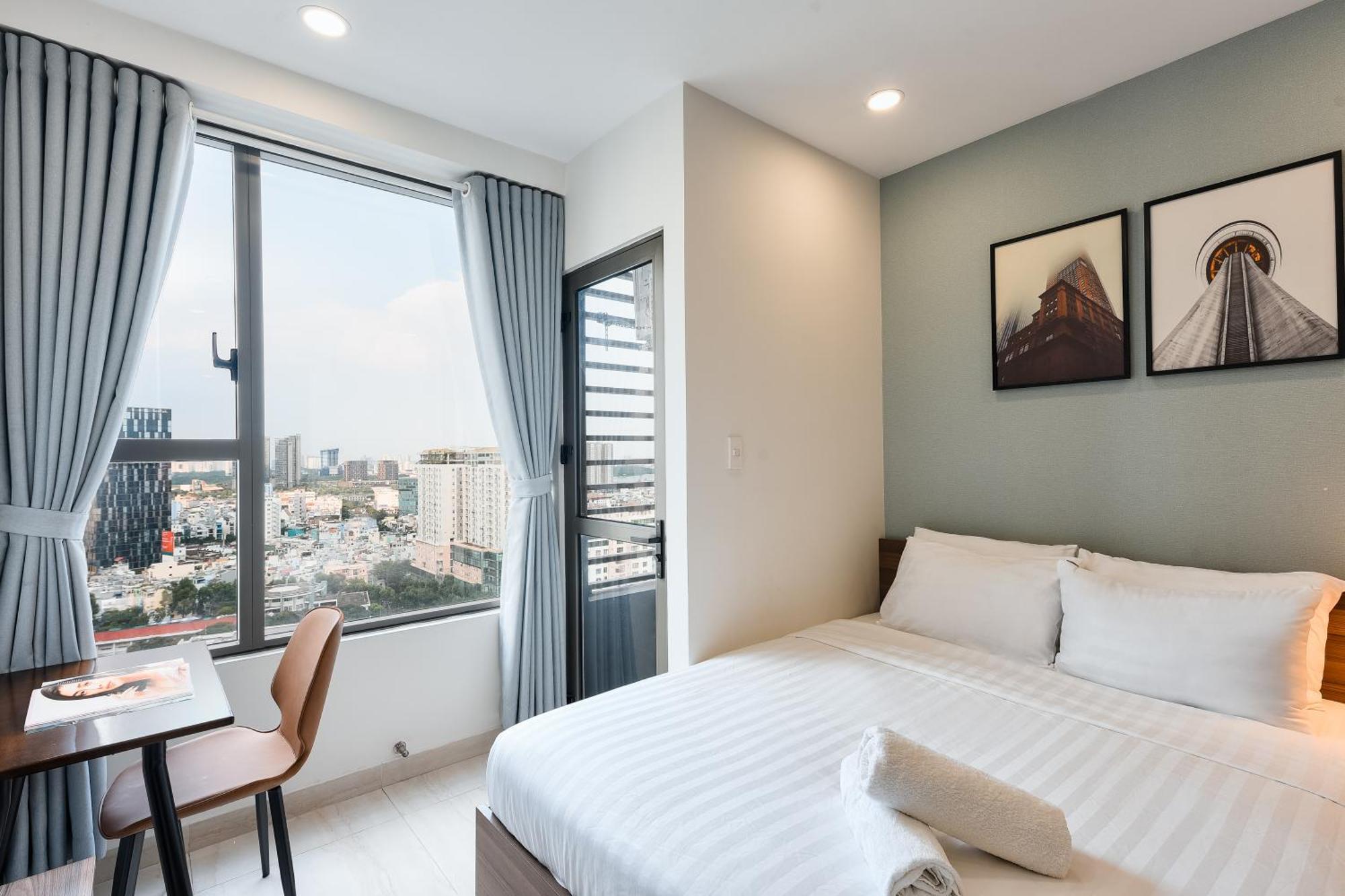 Saigon - Free Walk Experience, Amazing Infinity Pool & Free 4g Sim Card For 3 Nights Apartment Ho-Chi-Minh-Stadt