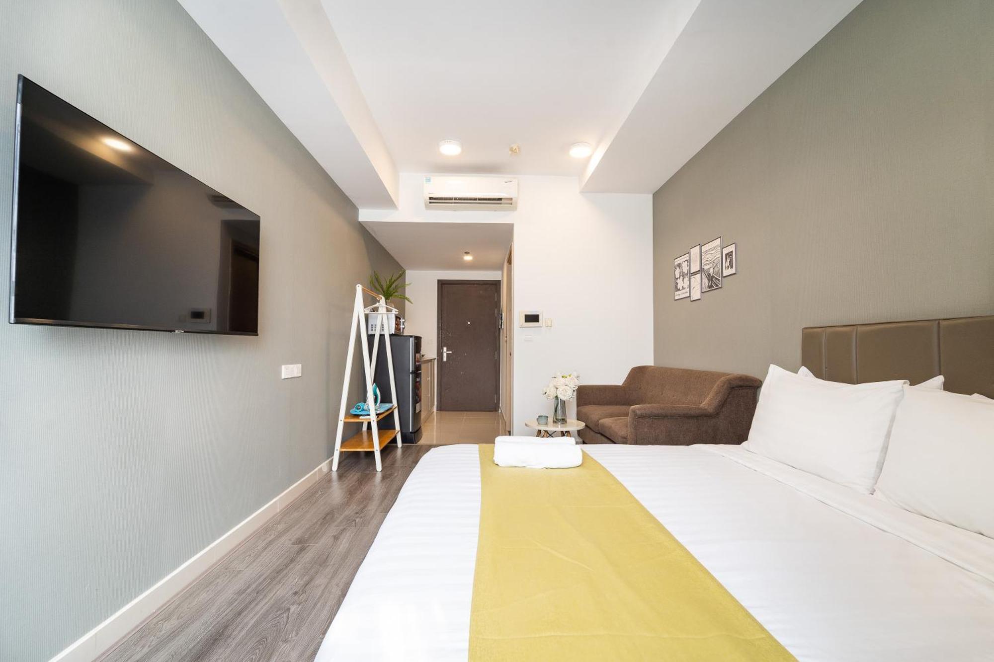 Apartment Saigon - Free Walk Experience, Amazing Infinity Pool & Free 4g Sim Card For 3 Nights Ho-Chi-Minh-Stadt