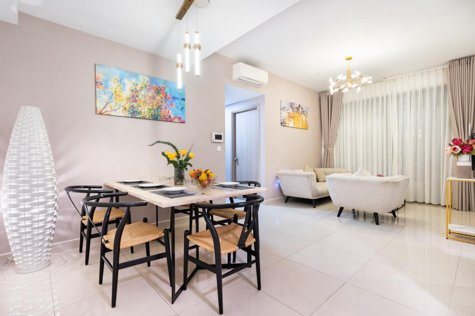 Apartment Saigon - Free Walk Experience, Amazing Infinity Pool & Free 4g Sim Card For 3 Nights