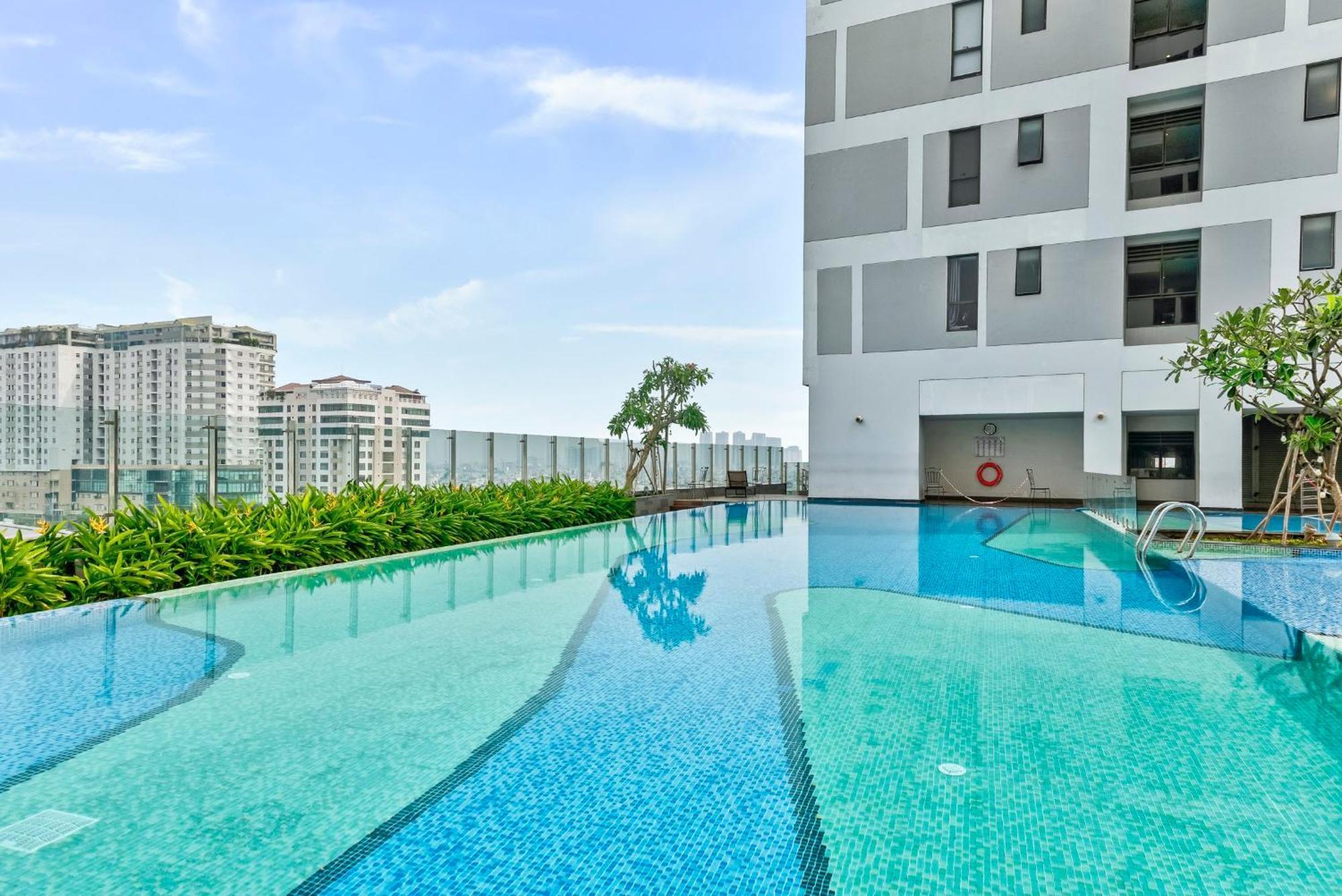 Saigon - Free Walk Experience, Amazing Infinity Pool & Free 4g Sim Card For 3 Nights Apartment Ho-Chi-Minh-Stadt